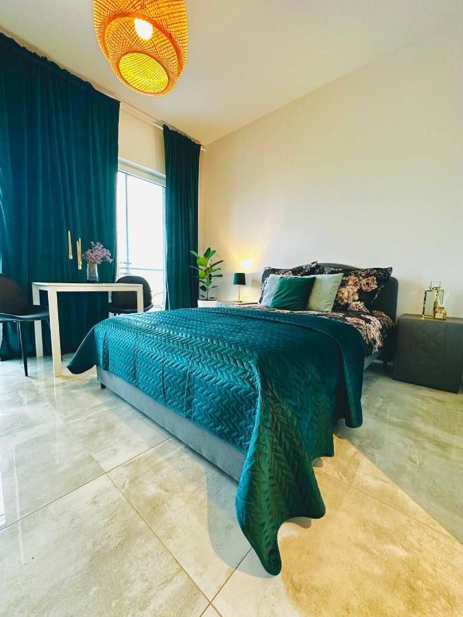 Appartamento Uroczy Apartament Blisko Centrum Warszawy Varsavia Esterno foto